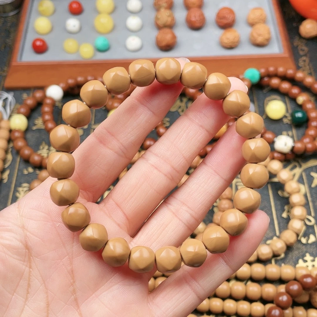 【闪购商品】猴头核桃手串?**?猴头核桃精品唐八楞