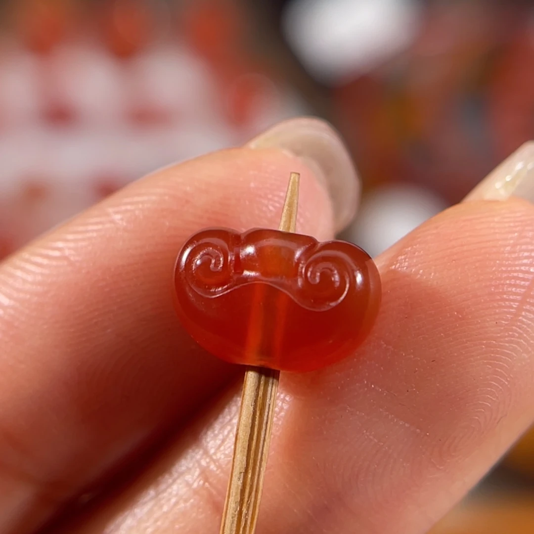 南红玛瑙未镶嵌如意背云11.1x7.2mm 不退换