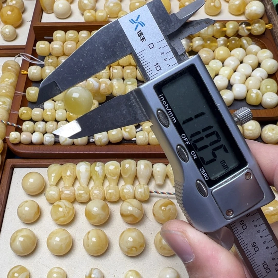 琥珀未镶嵌裸石琥珀蜜蜡