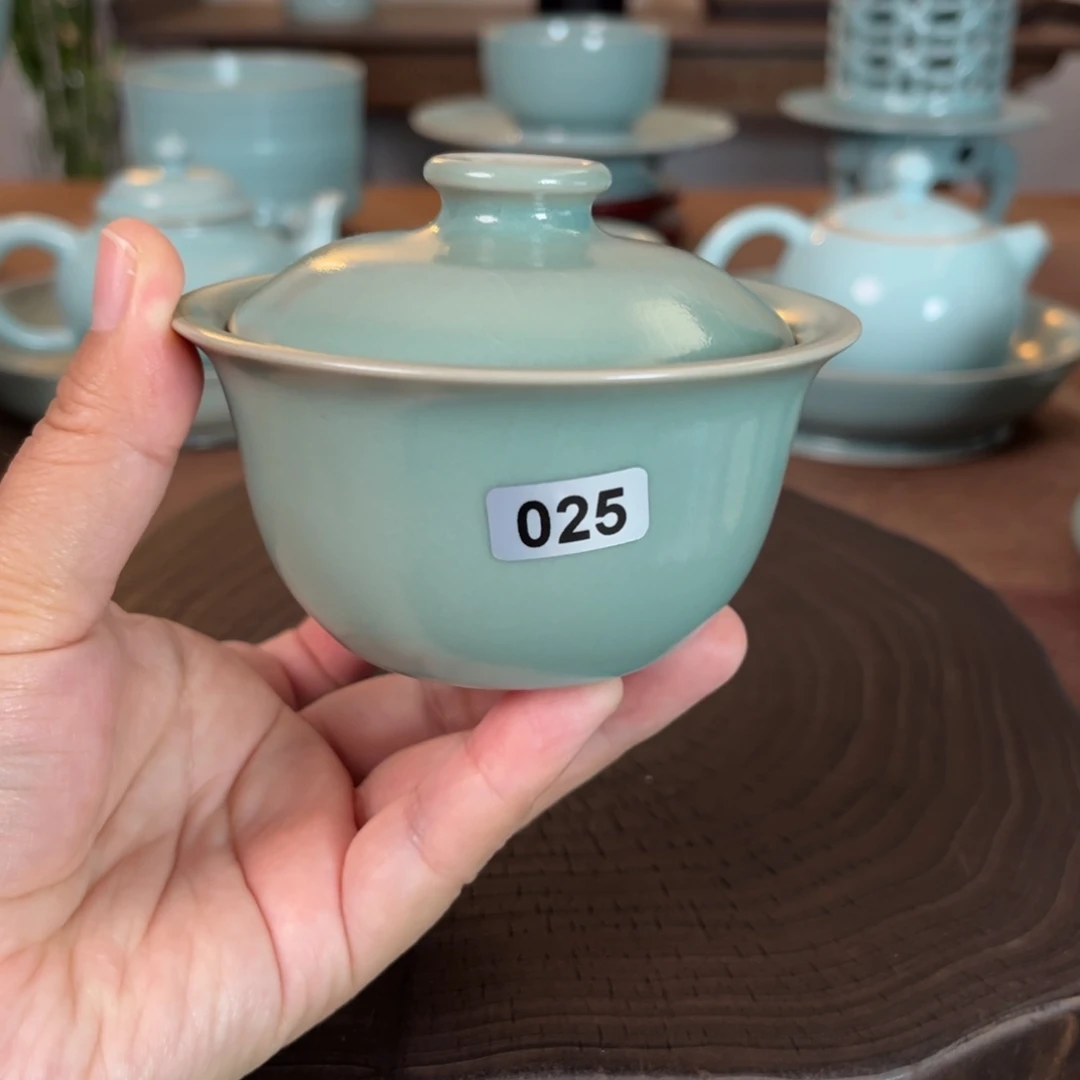 微瑕025原矿汝官窑作品