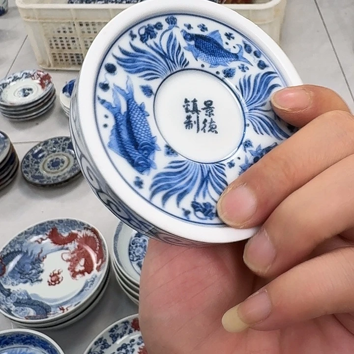 瓷片青花鱼藻杯垫景德镇