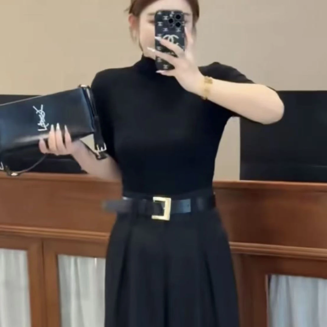 羞羞大码【山月不知】黑色高腰休闲阔腿裤搭配显瘦小衫时尚套装