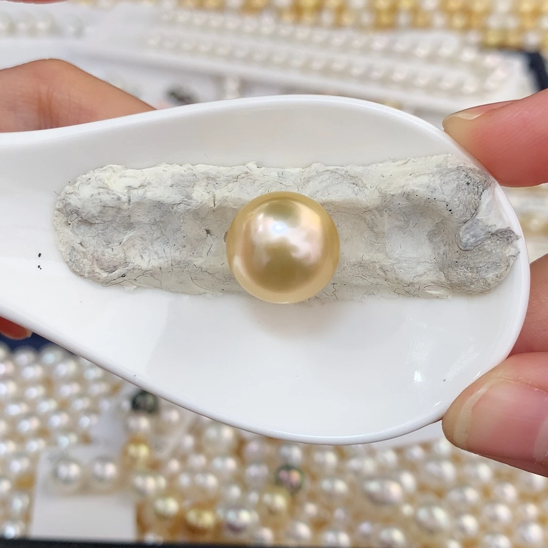 未镶嵌金珠14.5mm海水珍珠