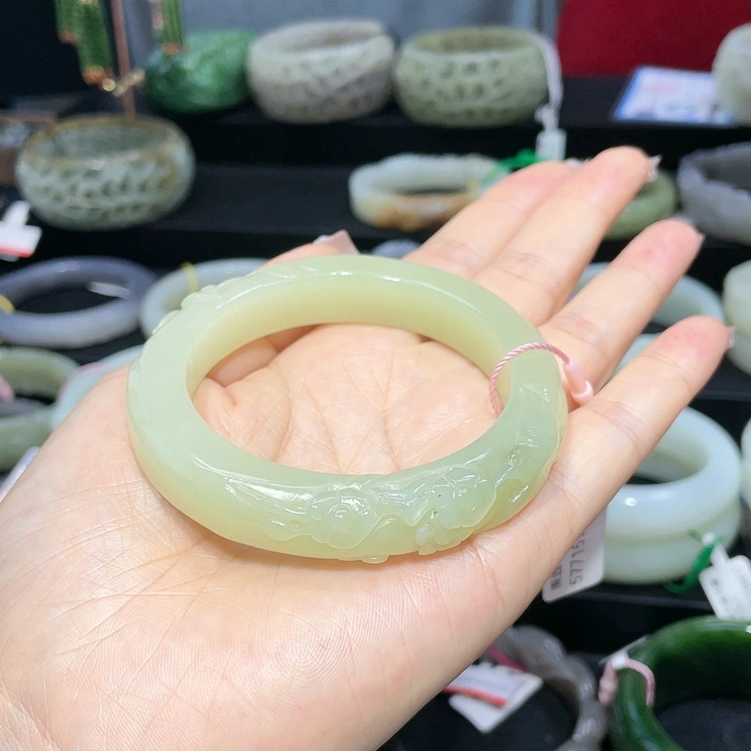 【闪购商品】和田玉手镯56圈口12未镶嵌