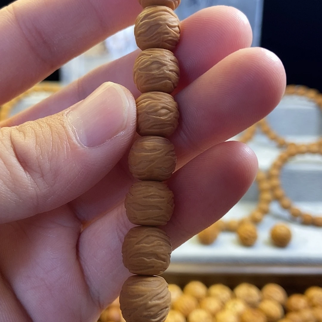 w***L吊坠猴头核桃破茧福利款