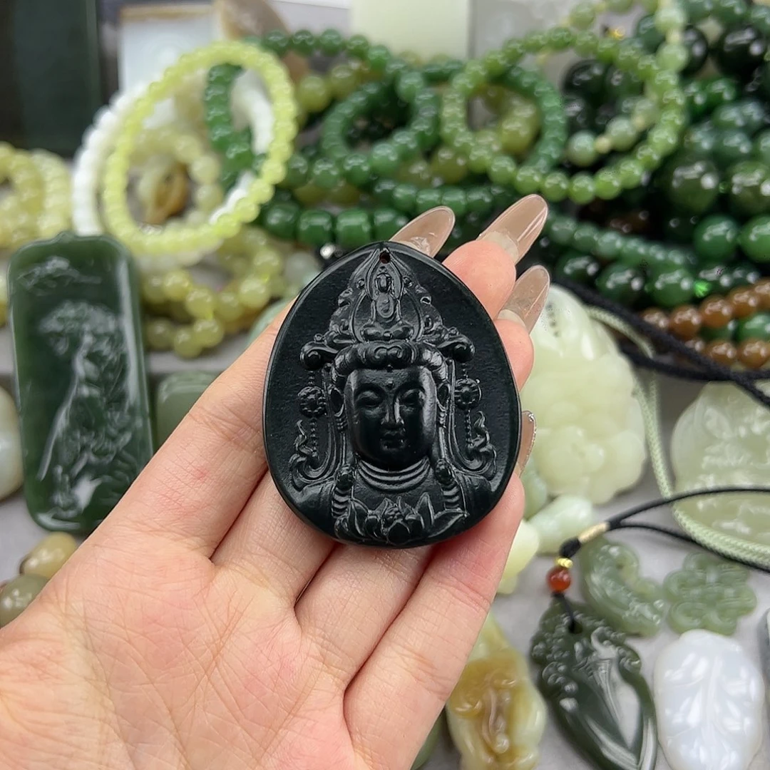 和田玉未镶嵌颈饰