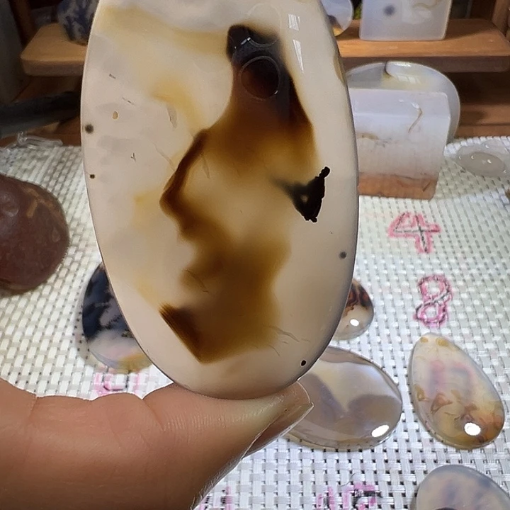 玛瑙/玉髓未镶嵌颈饰