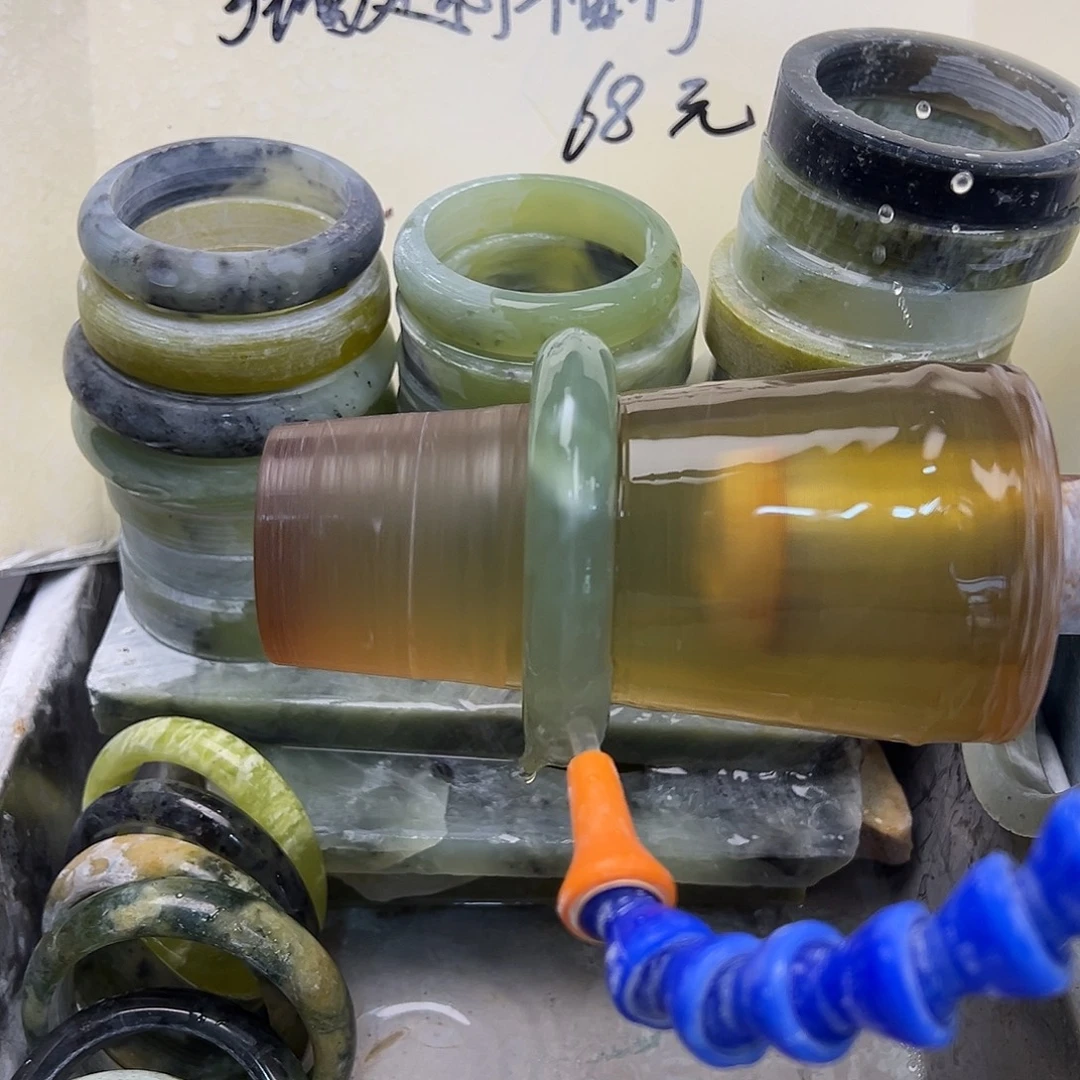 绿泥石云母质玉（岫岩玉）未镶嵌手镯