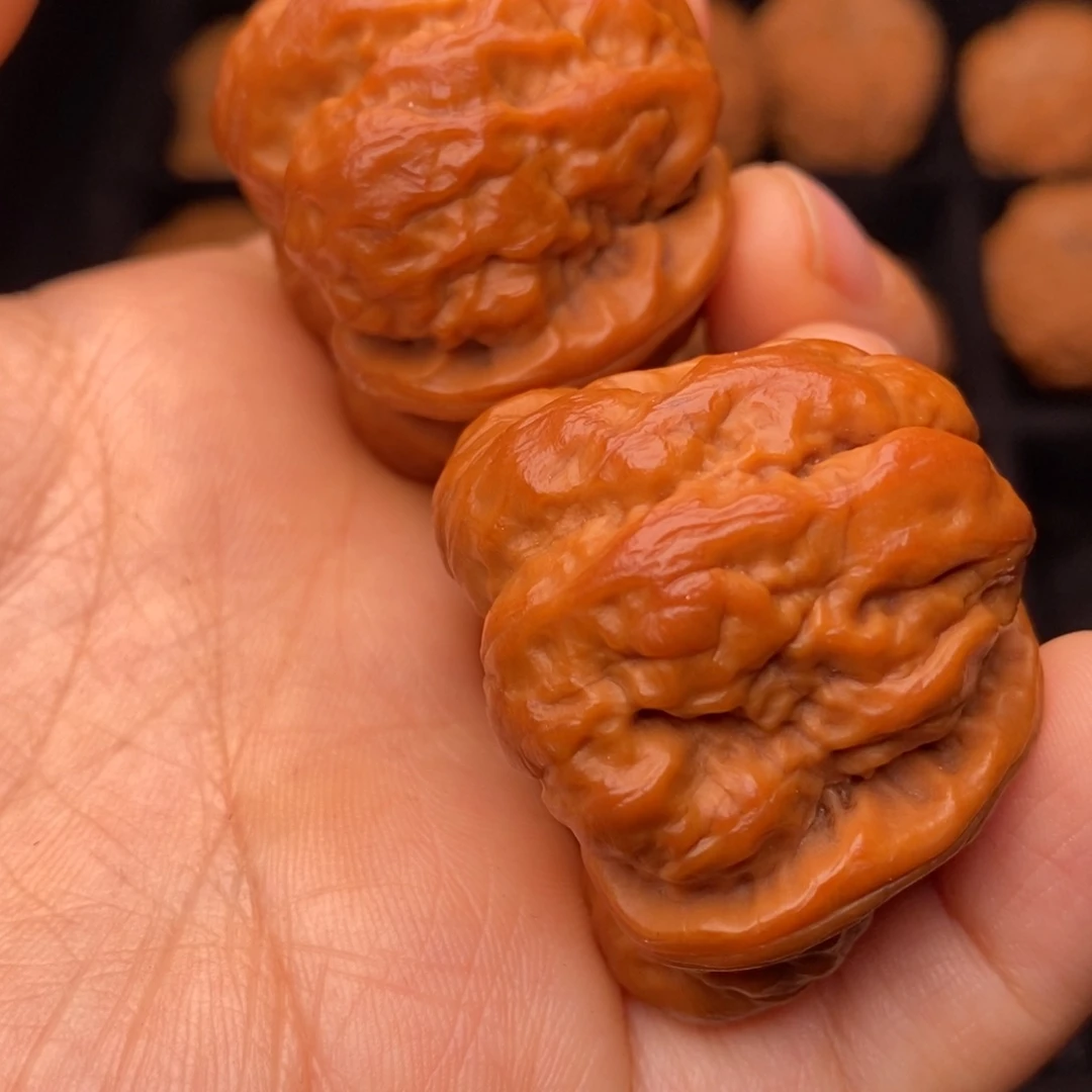 文玩核桃吊坠秦岭野生核桃