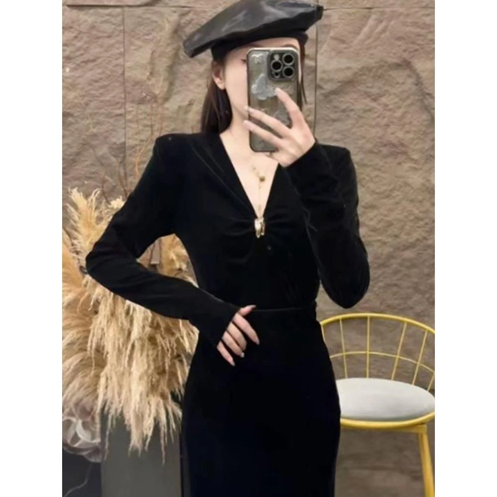 2025秋冬新款轻奢领时髦长袖恤女装气质修身显瘦减龄高级感上衣