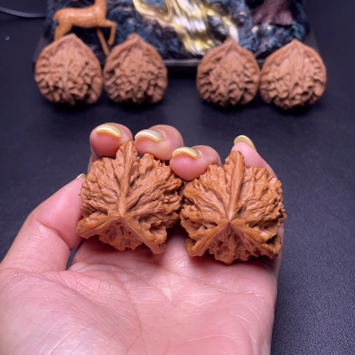 吊坠文玩核桃盘山三棱