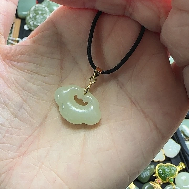吊坠(不含链)银S925镶嵌和田玉