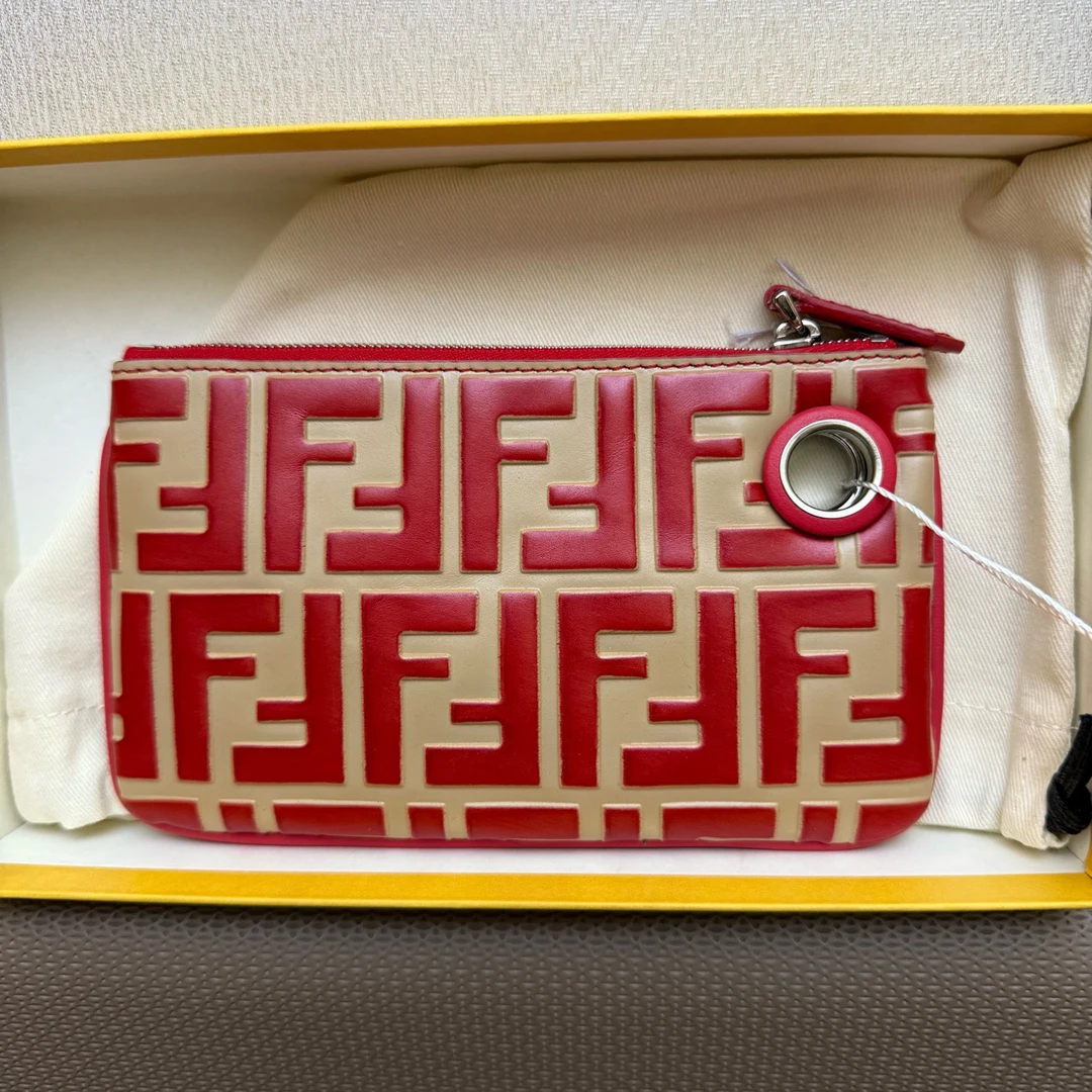 95新 FENDI/芬迪
