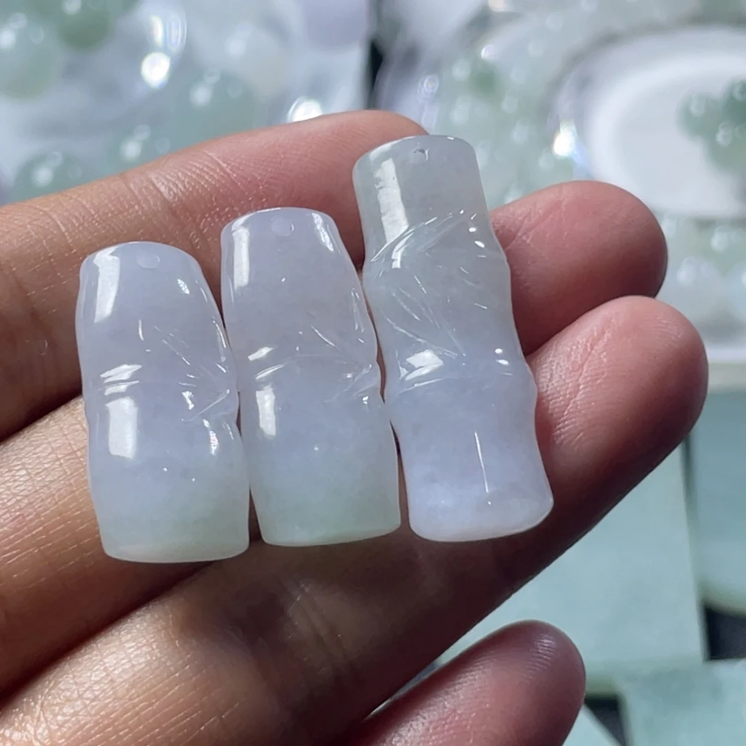 翡翠未镶嵌颈饰多样选其一发货