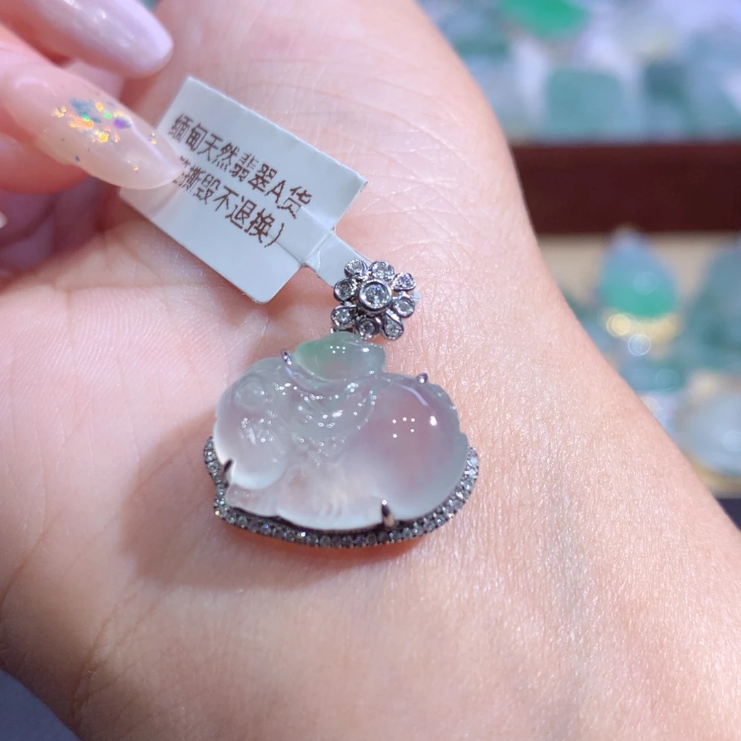 吊坠(不含链)18K金镶嵌翡翠翡翠