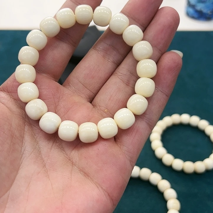 非洲紫檀（红花梨）89。