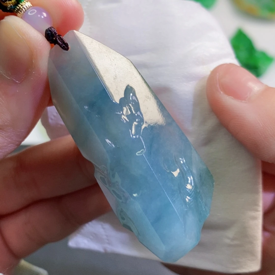 【闪购商品】翡翠吊坠(不含链)未镶嵌9125