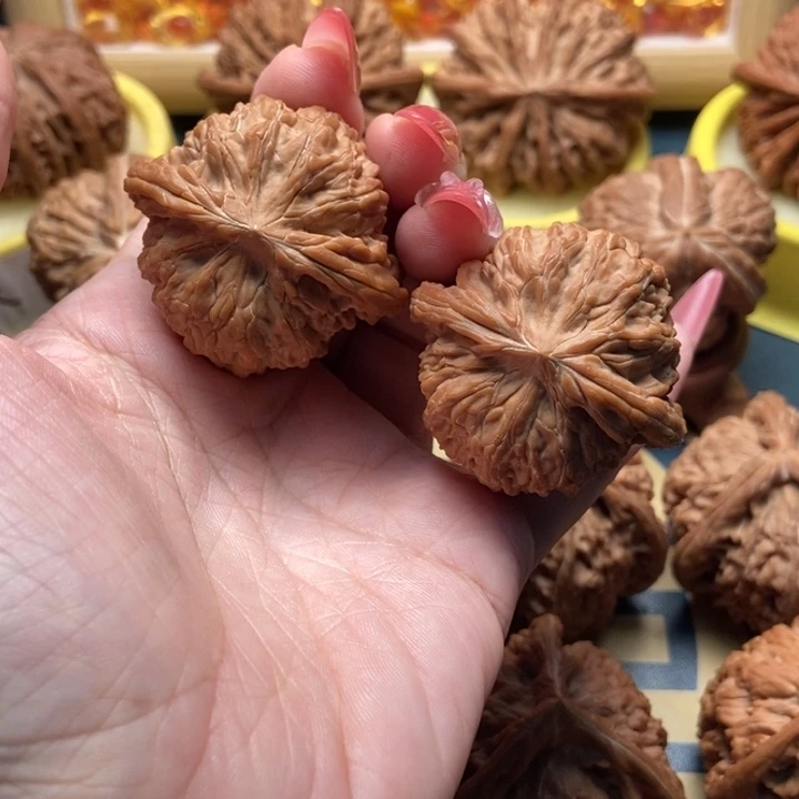 把件文玩核桃磨盘狮子头全品正磨 40