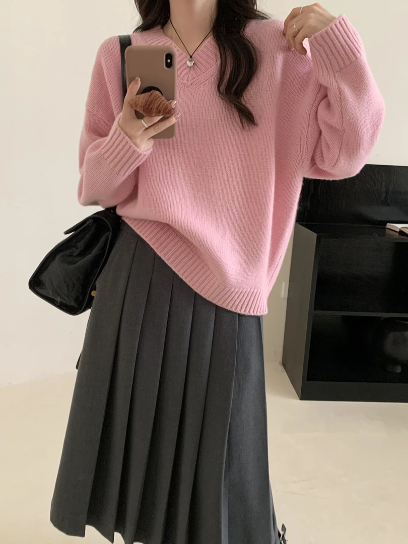 V领厚款羊毛上衣