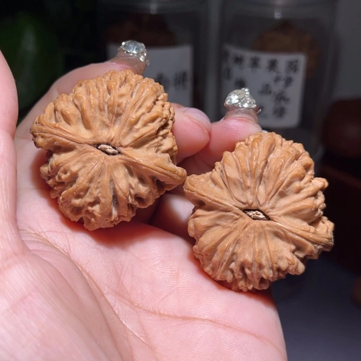 @***²文玩核桃吊坠            41