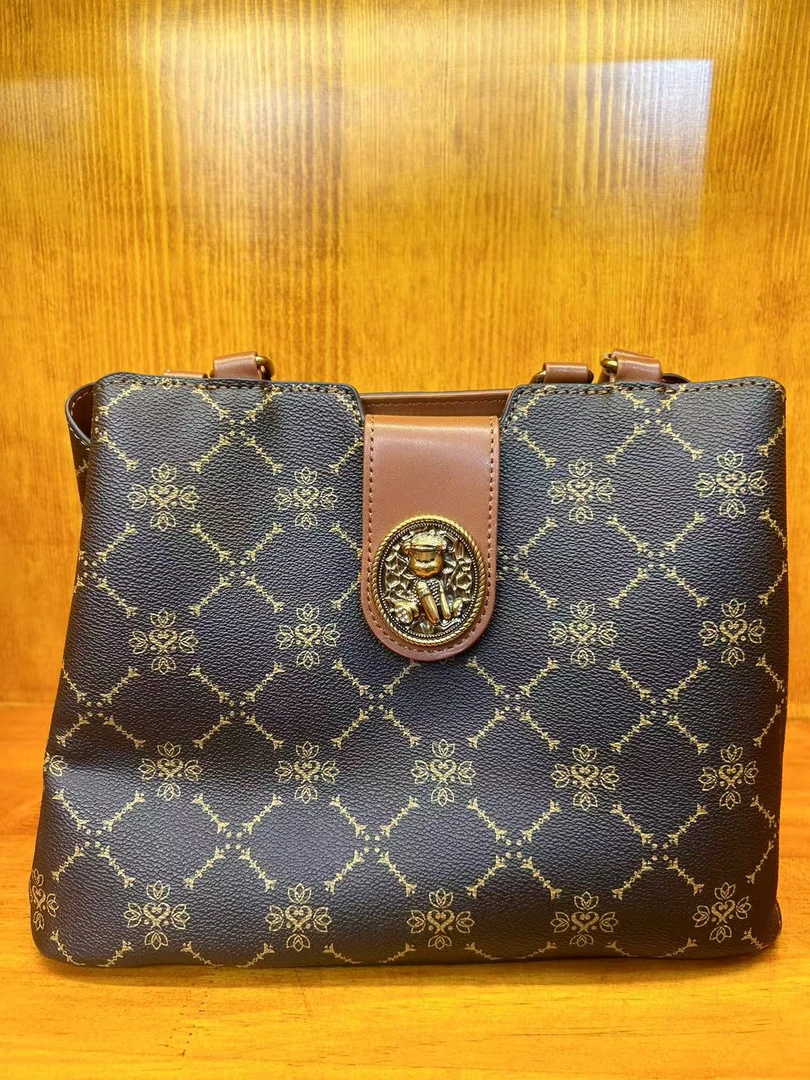 （亮牌灯点关注才可以拍）单肩斜手提包气质手提包肩包经典轻奢时尚