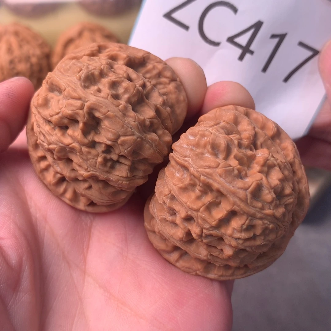 文玩核桃把件红皮球白42