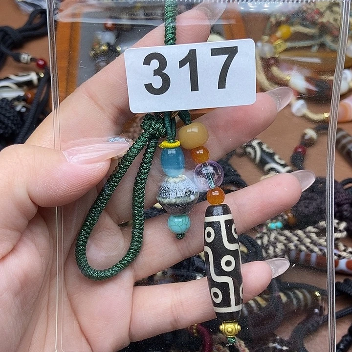 未镶嵌颈饰玛瑙/玉髓