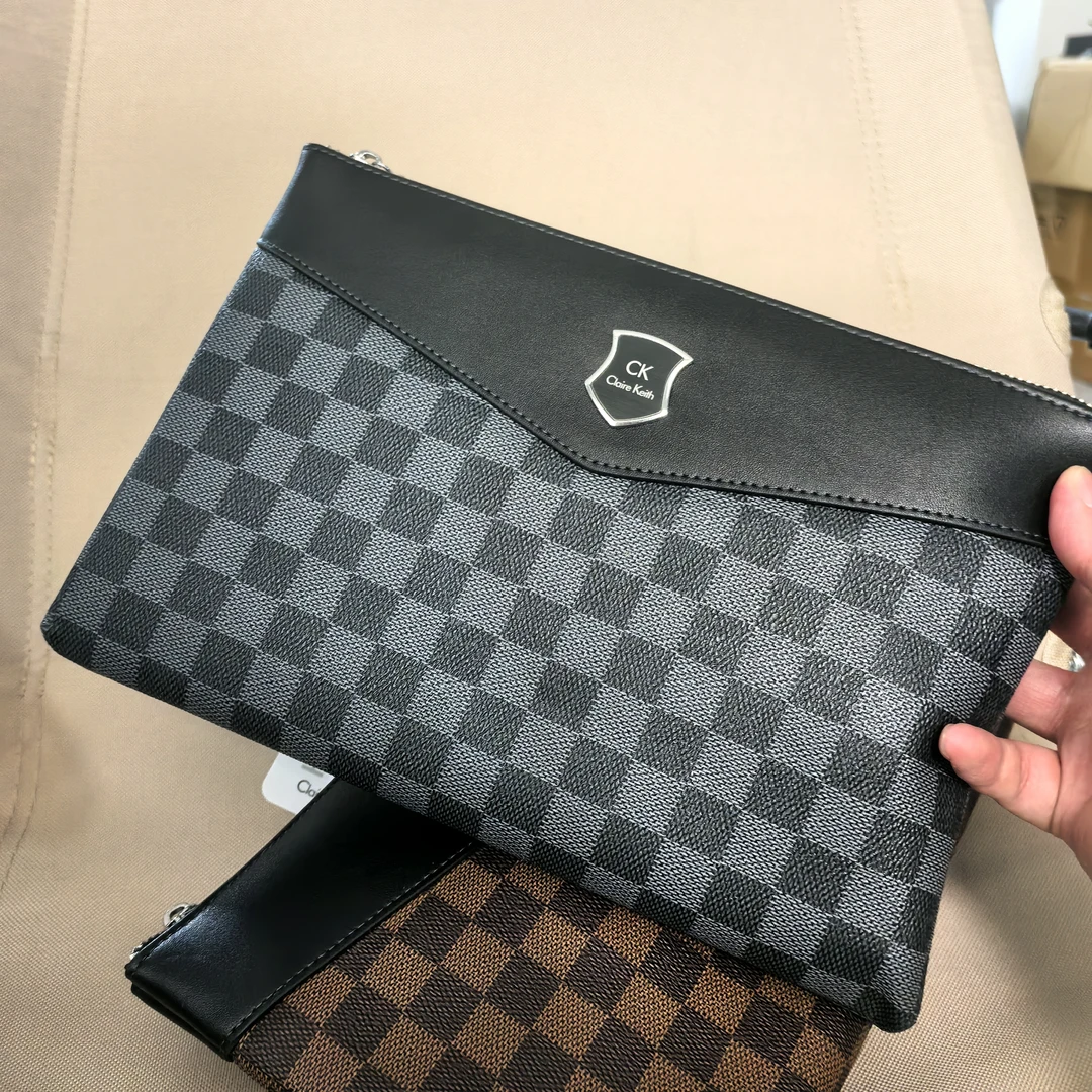 经典格子拼色男士大容量信封手包