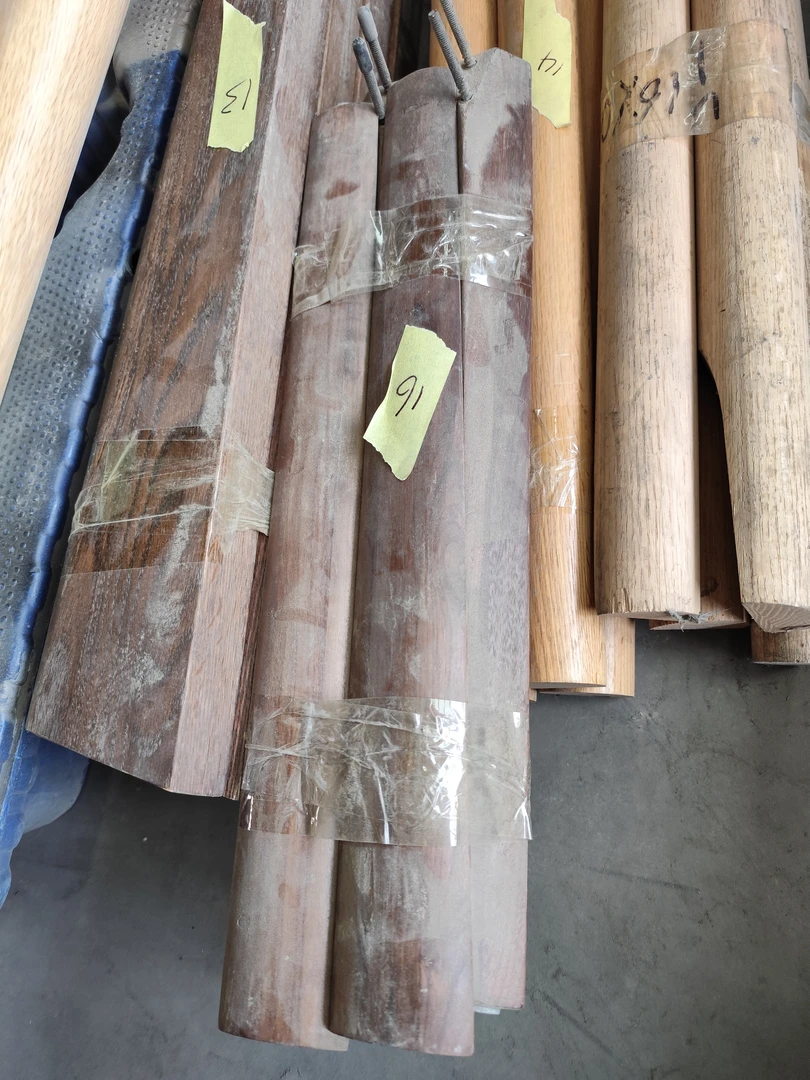 书桌 桌腿四根 胡桃木 长度48 瑕疵无售后 my16