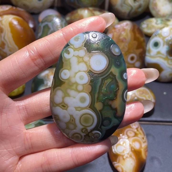 【闪购商品】未镶嵌玛瑙/玉髓珠宝奇石f