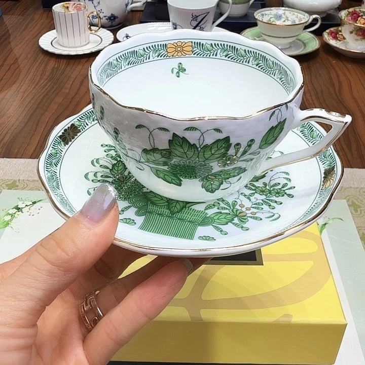 瓷片杯子杯子杯杯子杯子水杯茶杯