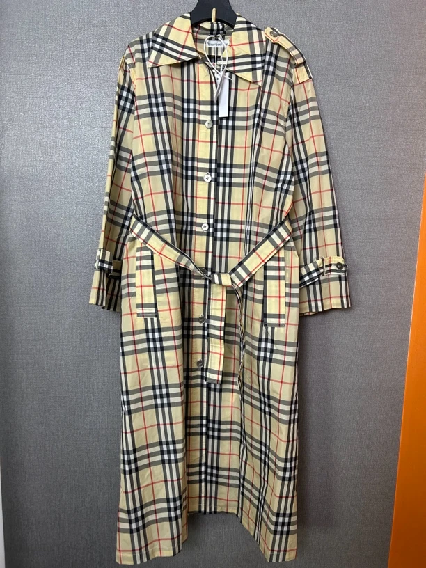 95新 BURBERRY/博柏利 Burberryvintage款格纹风衣