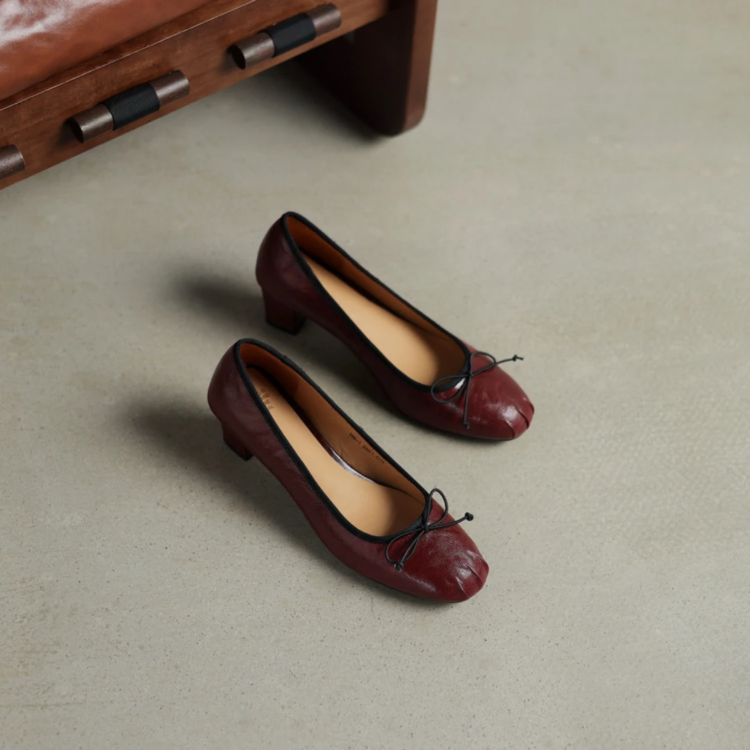 褶皱平跟圆头一脚蹬四季通用单鞋跟鞋高跟浅口复古