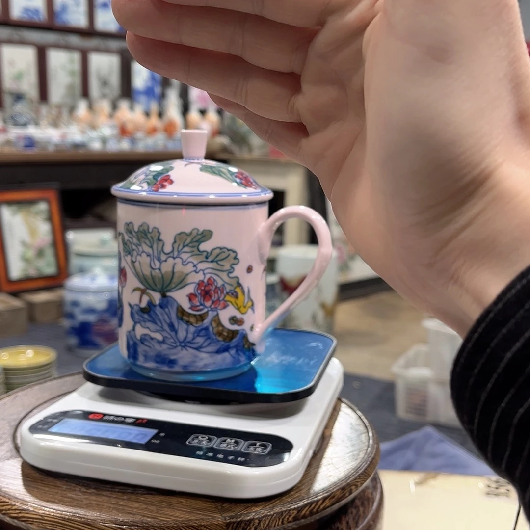 摆件陶瓷/////景德镇陶瓷瓷器。