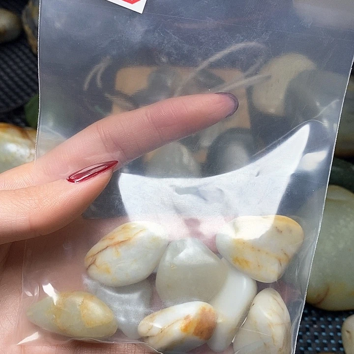 未镶嵌和田玉挂件会**鱼89