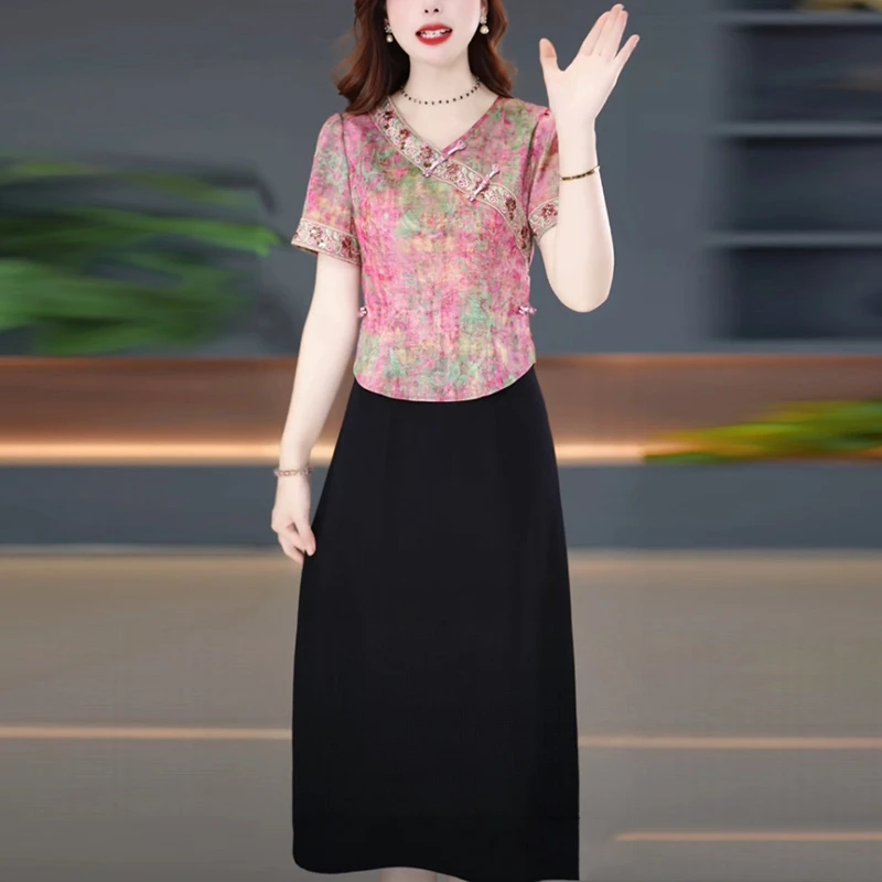 提花缎洋气质衣服女2025夏季新款时尚复古盘扣设计假两件连衣裙子