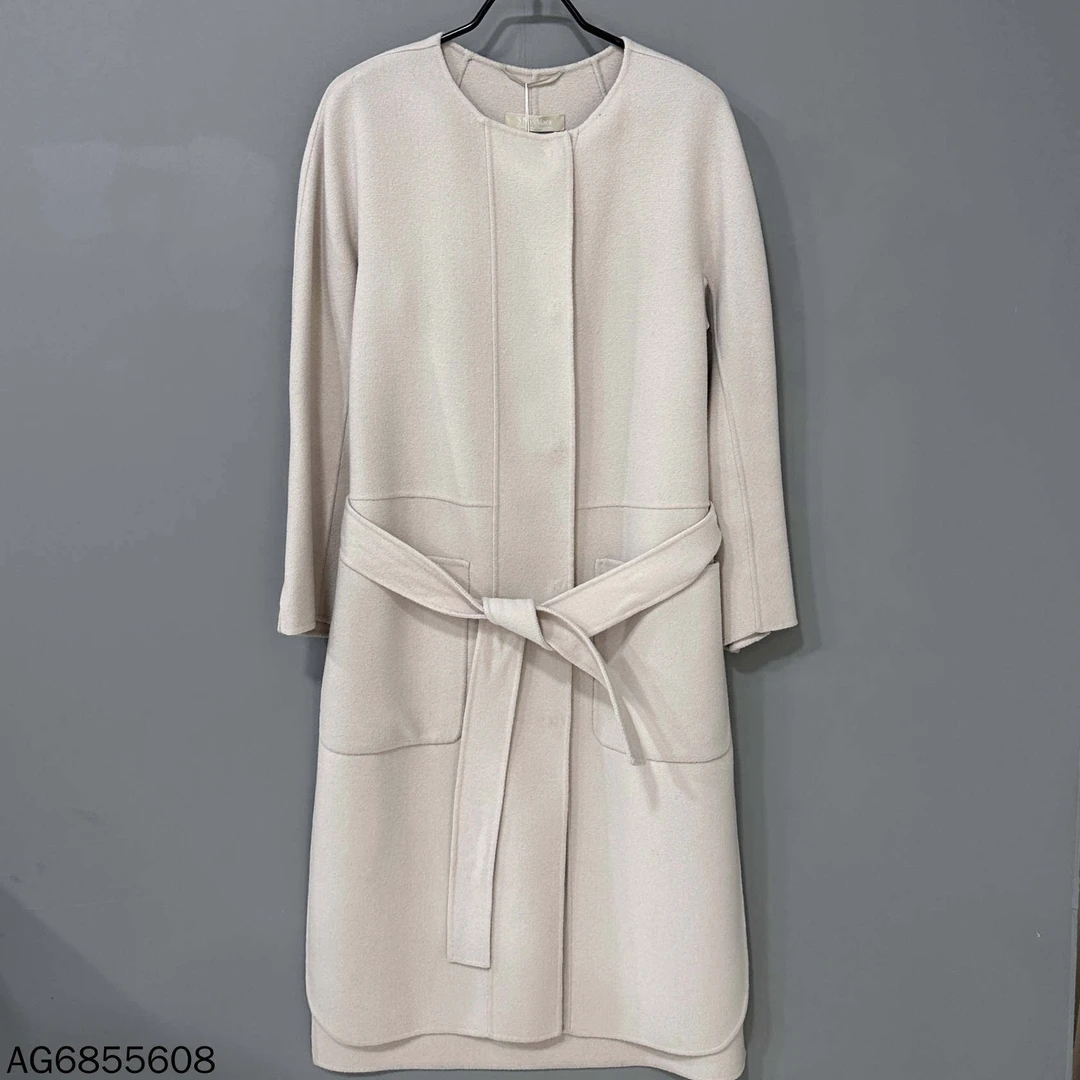 99新 MaxMara 纯羊毛暗扣大衣外套/36码/55608