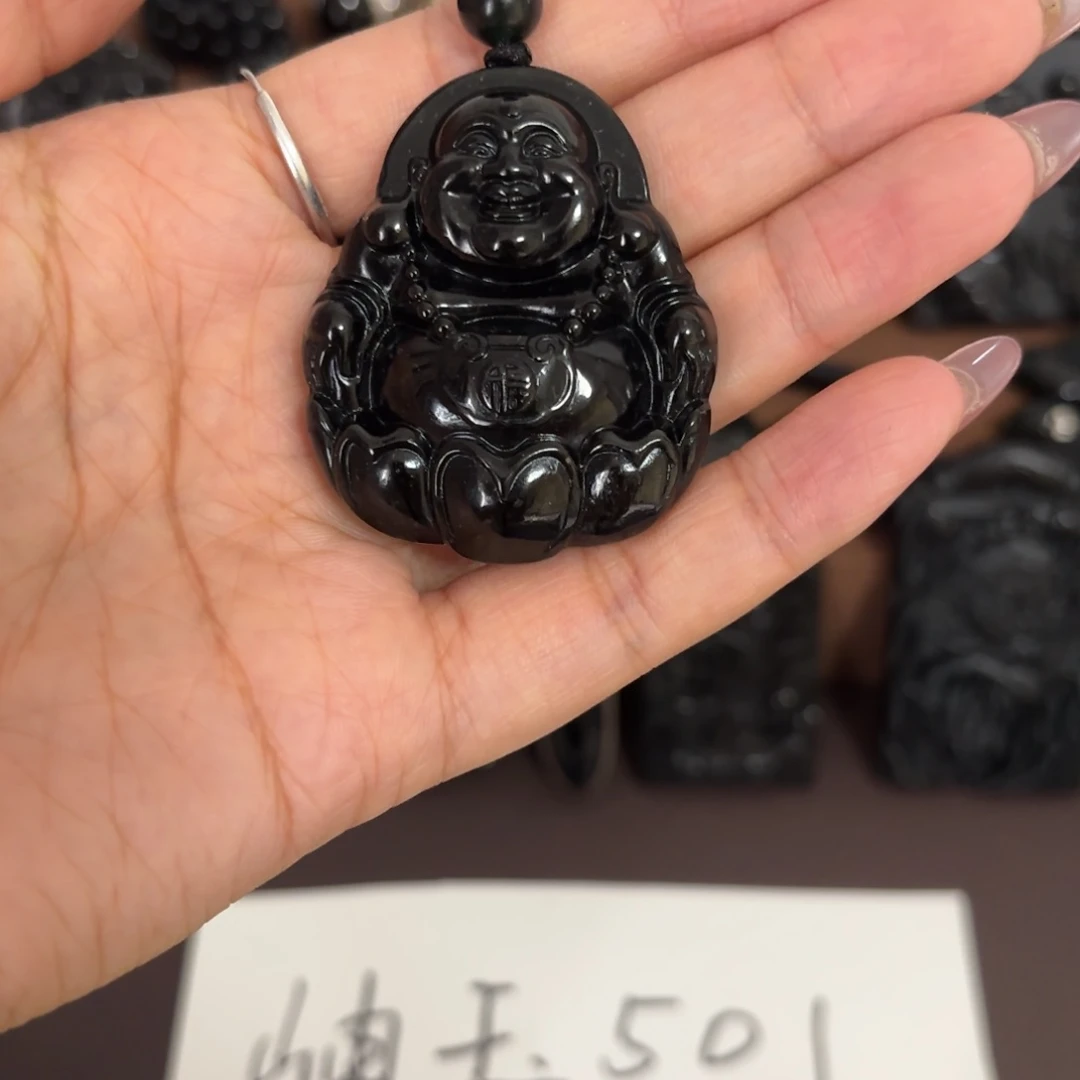 ****哥蛇纹石玉未镶嵌颈饰