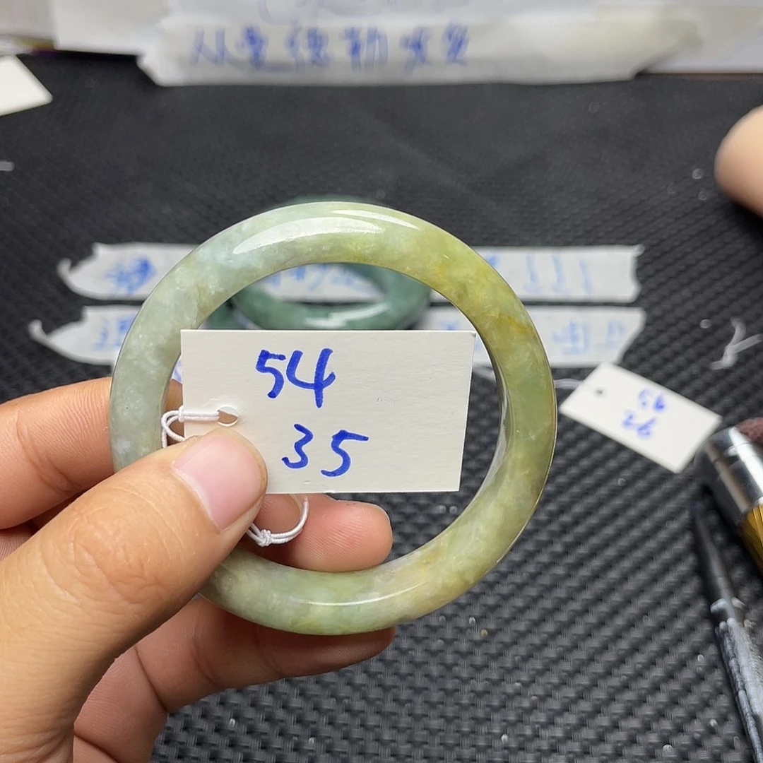 未镶嵌手镯翡翠35