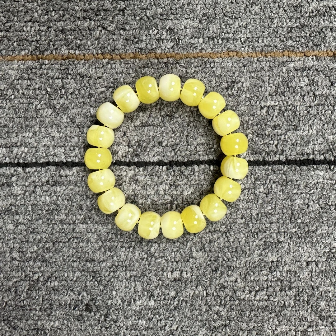 【闪购商品】蜜蜡苹果珠手串D28