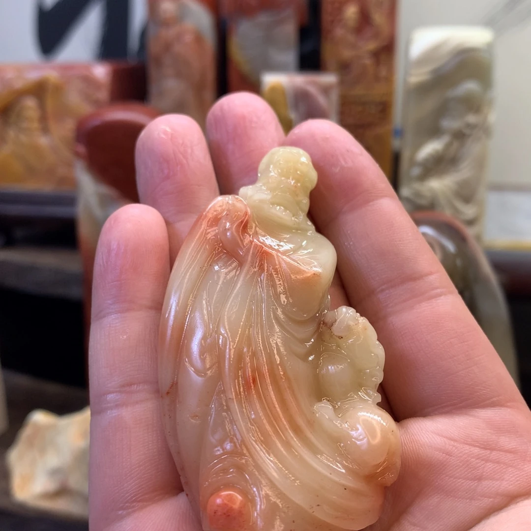 寿山石印石坑头晶