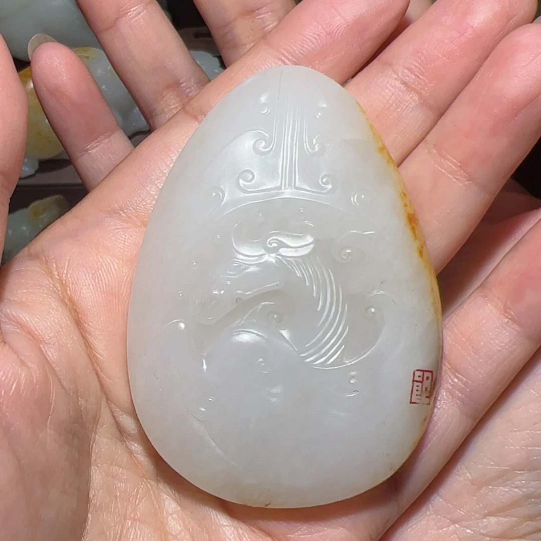 颈饰未镶嵌和田玉