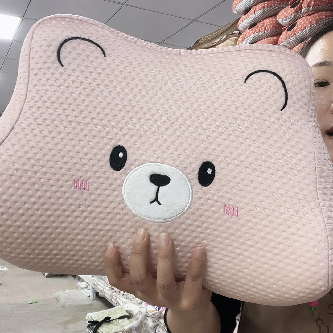 雪尼尔啦咯啦咯啦咯啦咯啦