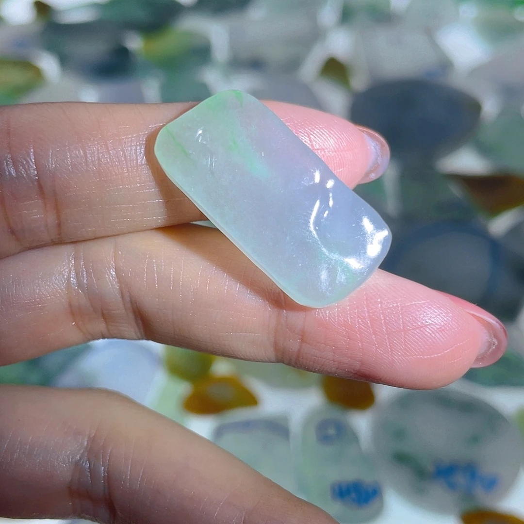 定制翡翠未镶嵌包工