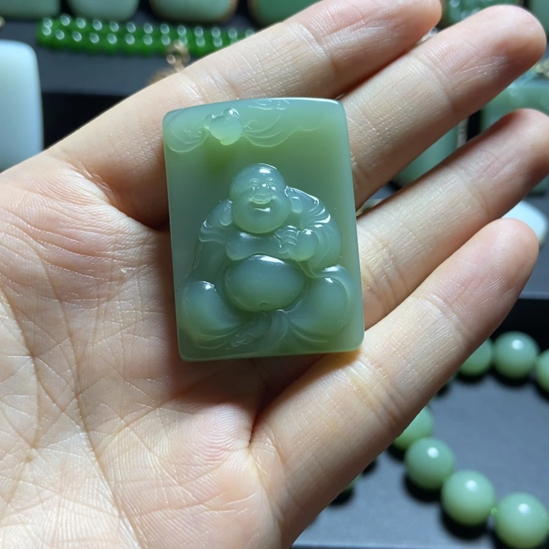 颈饰未镶嵌和田玉丰**子
