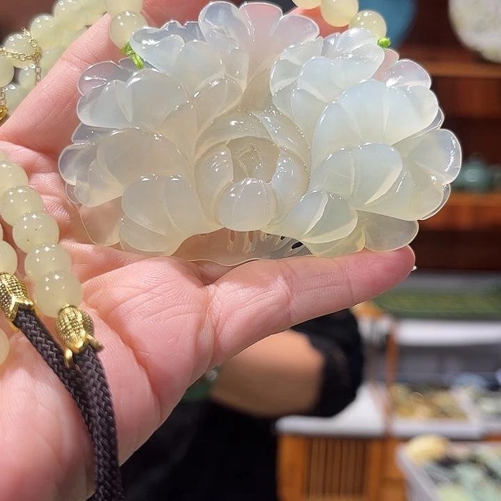 未镶嵌岫玉毛衣链
