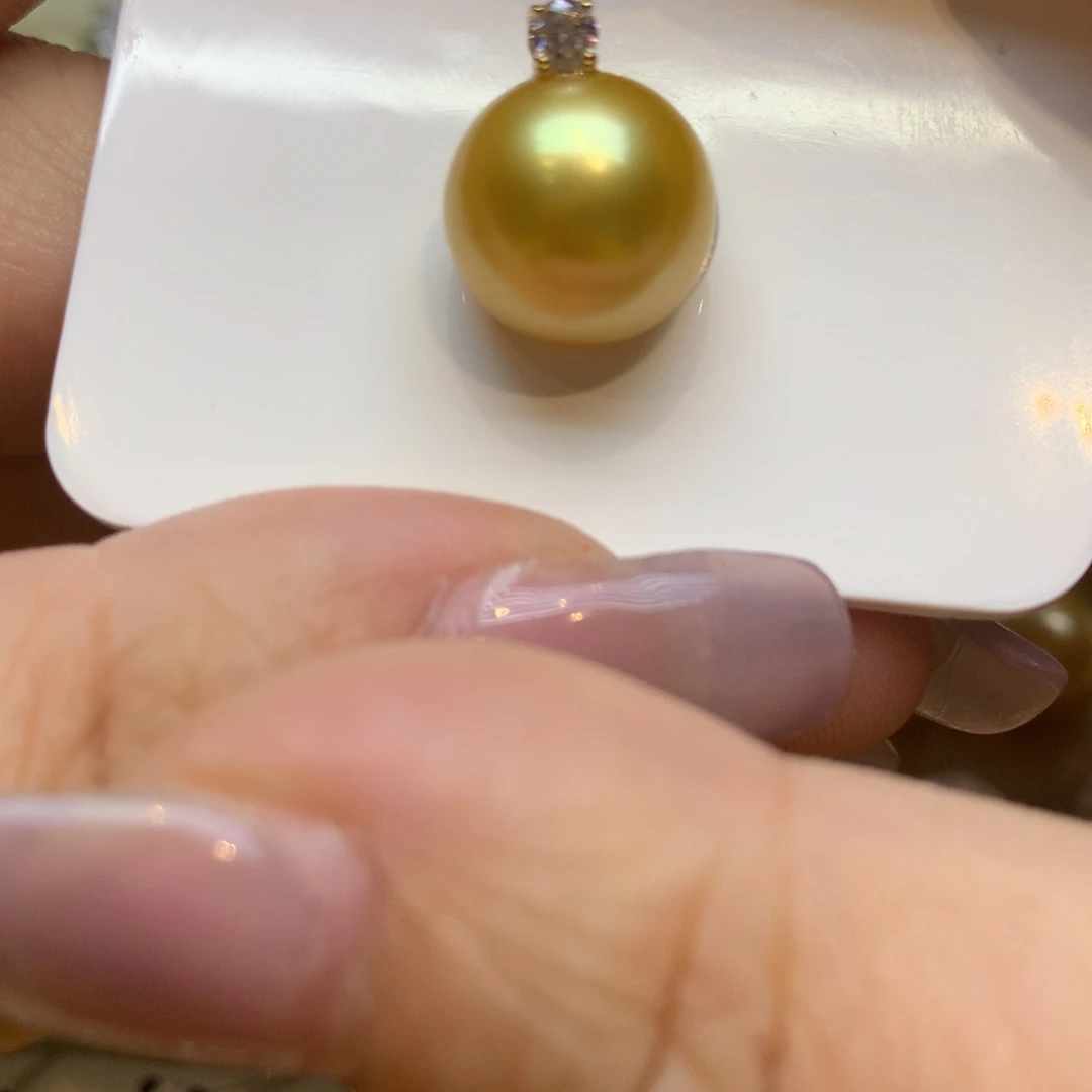 颈饰未镶嵌海水珍珠