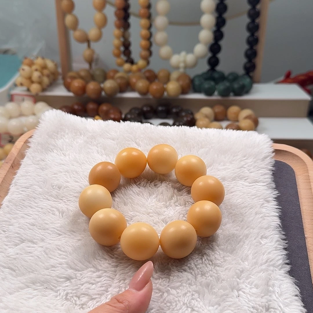 吊坠菩提根/象牙果卡 23➕微瑕