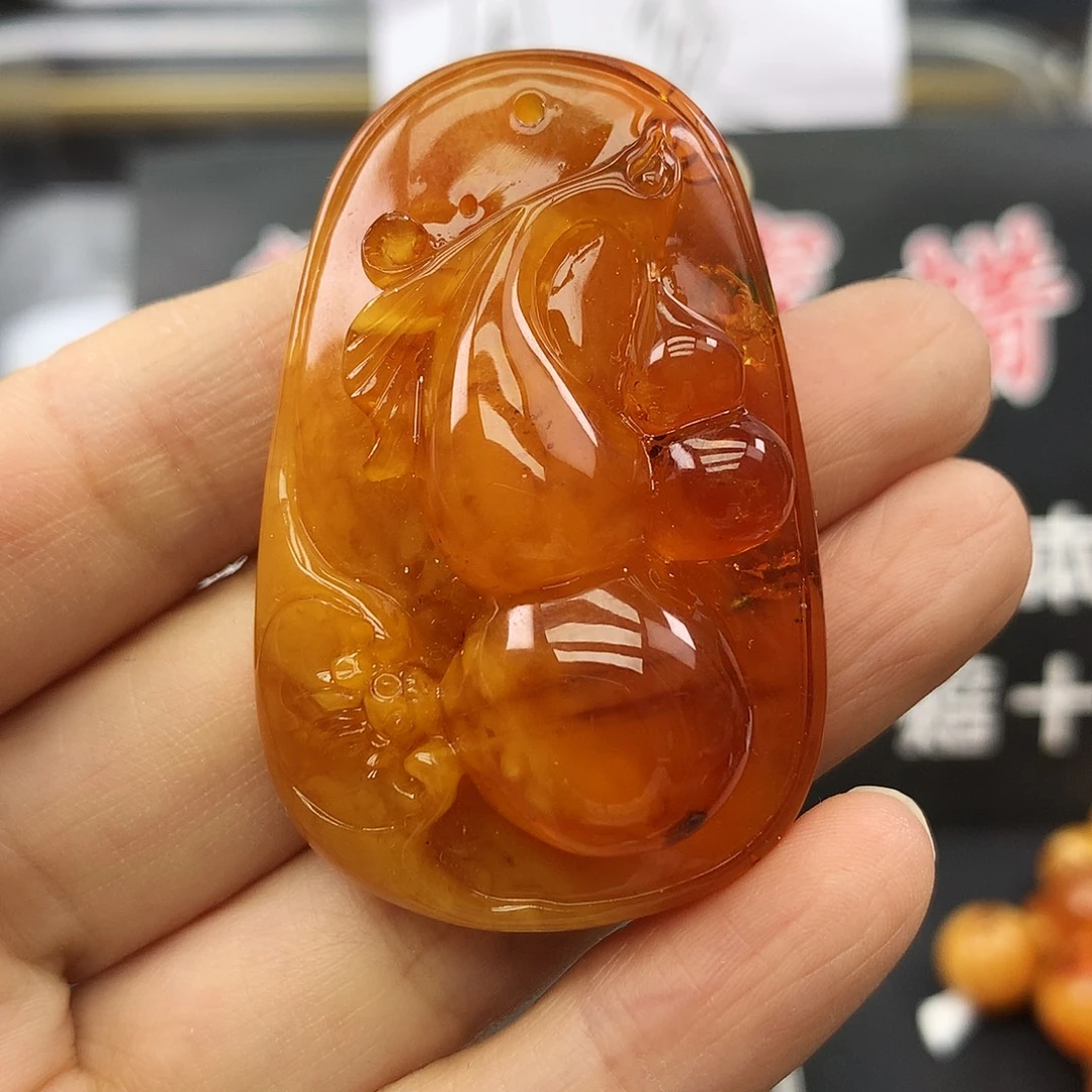 琥珀未镶嵌珠宝奇石