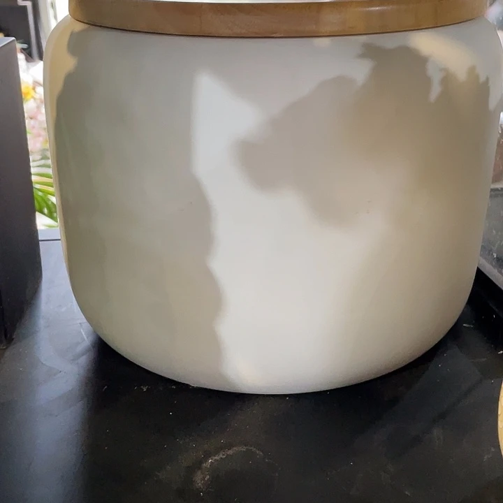 陶瓷花瓶部分（微瑕）